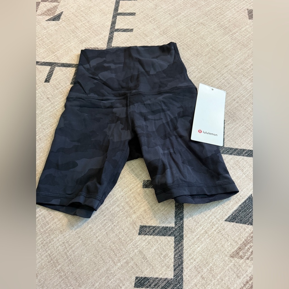 Lululemon align bike shorts